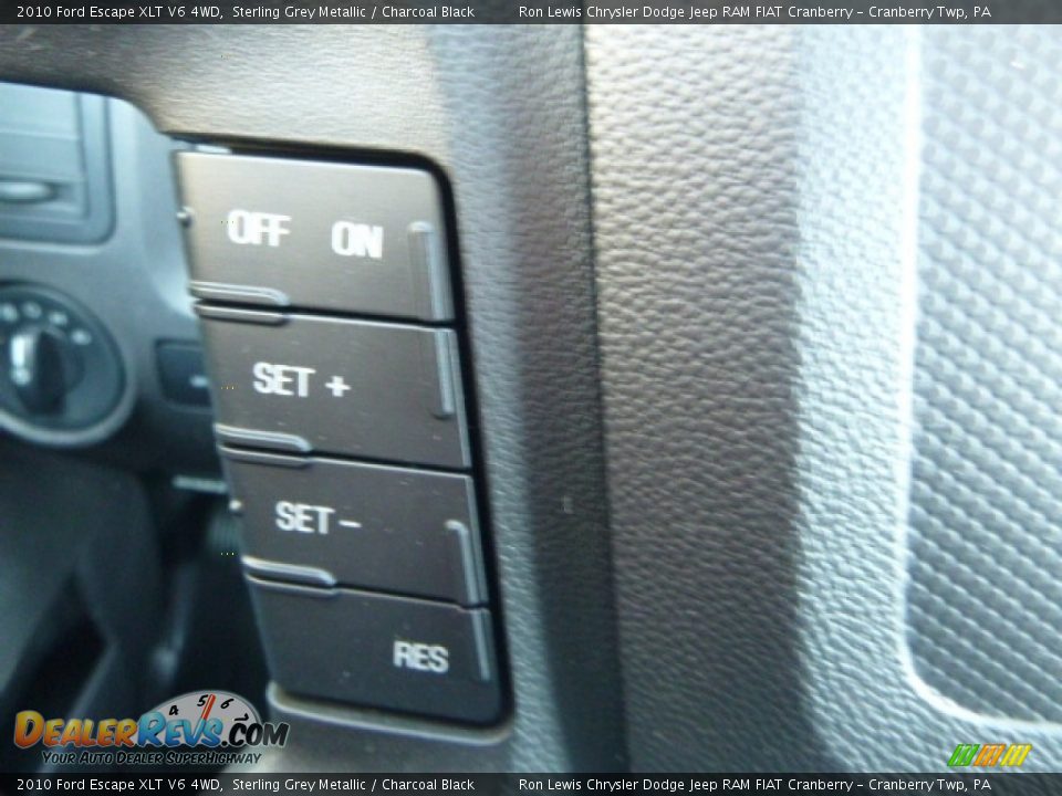 2010 Ford Escape XLT V6 4WD Sterling Grey Metallic / Charcoal Black Photo #20