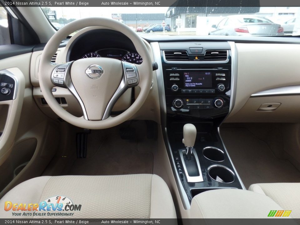 2014 Nissan Altima 2.5 S Pearl White / Beige Photo #15