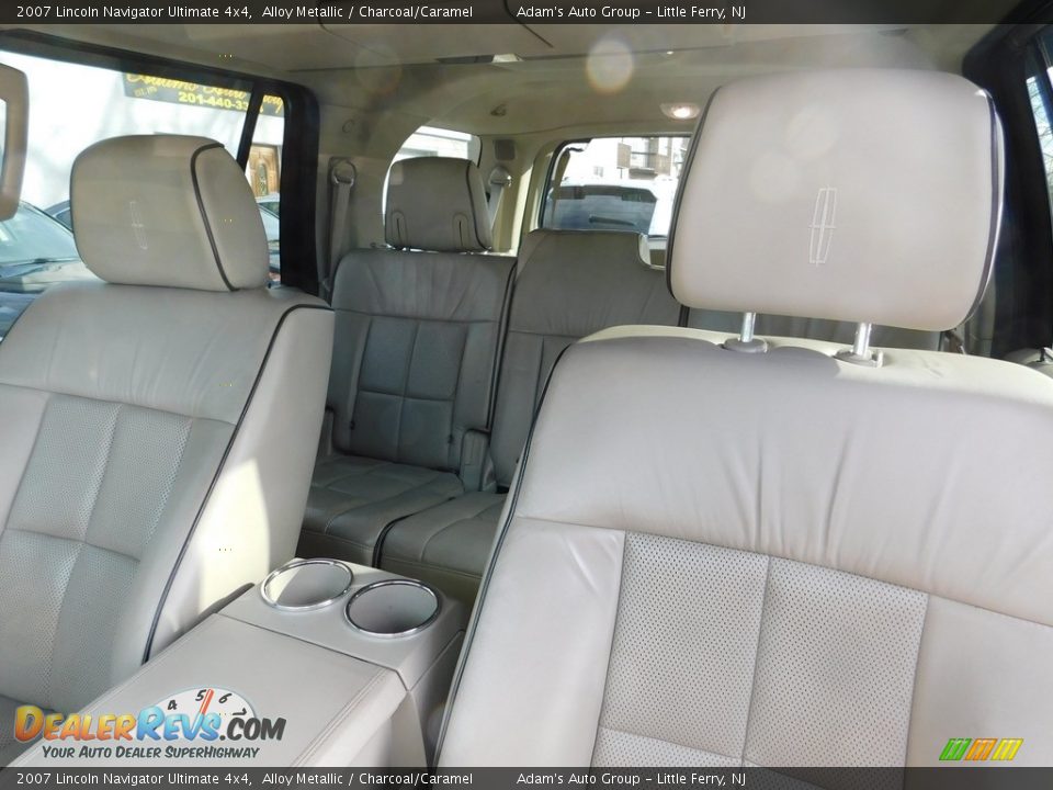 2007 Lincoln Navigator Ultimate 4x4 Alloy Metallic / Charcoal/Caramel Photo #14