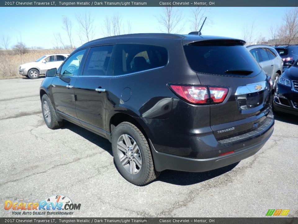 2017 Chevrolet Traverse LT Tungsten Metallic / Dark Titanium/Light Titanium Photo #5