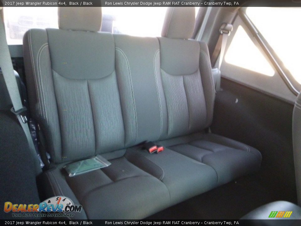 2017 Jeep Wrangler Rubicon 4x4 Black / Black Photo #12