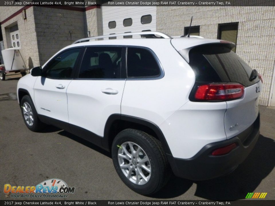2017 Jeep Cherokee Latitude 4x4 Bright White / Black Photo #3