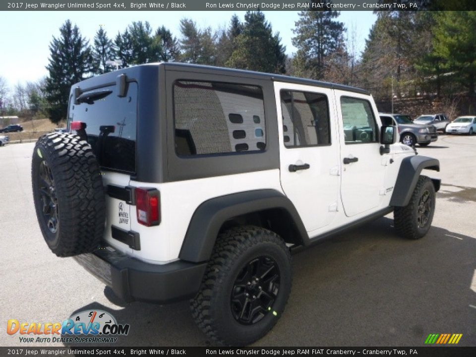 2017 Jeep Wrangler Unlimited Sport 4x4 Bright White / Black Photo #6