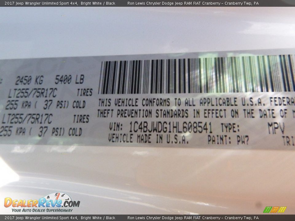 2017 Jeep Wrangler Unlimited Sport 4x4 Bright White / Black Photo #16