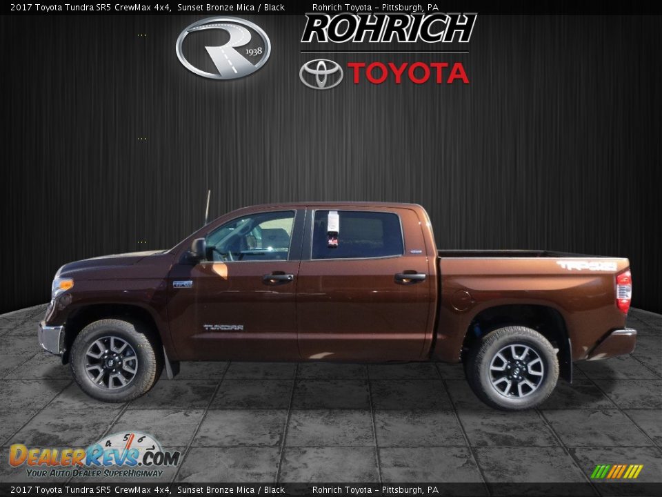 2017 Toyota Tundra SR5 CrewMax 4x4 Sunset Bronze Mica / Black Photo #3