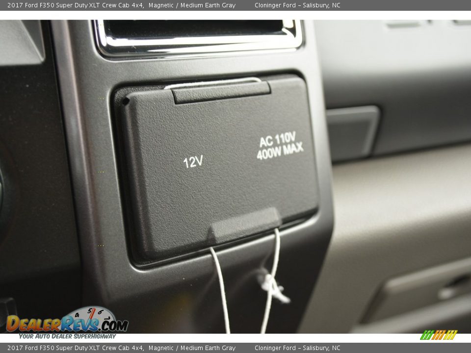2017 Ford F350 Super Duty XLT Crew Cab 4x4 Magnetic / Medium Earth Gray Photo #17
