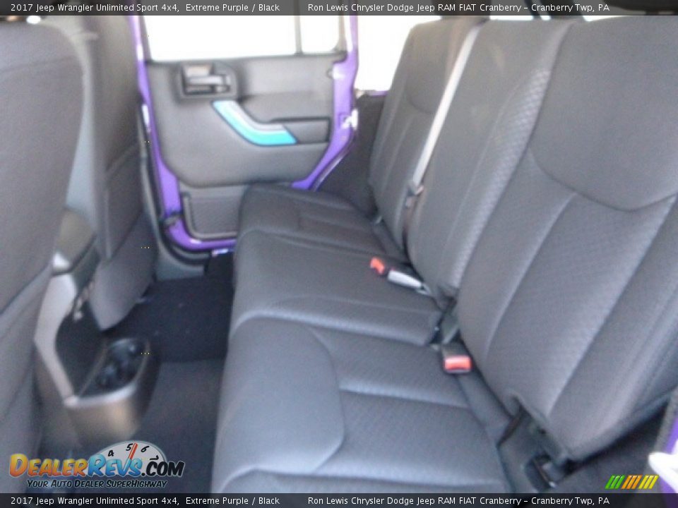 2017 Jeep Wrangler Unlimited Sport 4x4 Extreme Purple / Black Photo #12