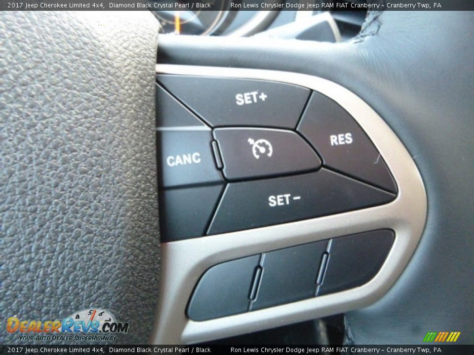 2017 Jeep Cherokee Limited 4x4 Diamond Black Crystal Pearl / Black Photo #19