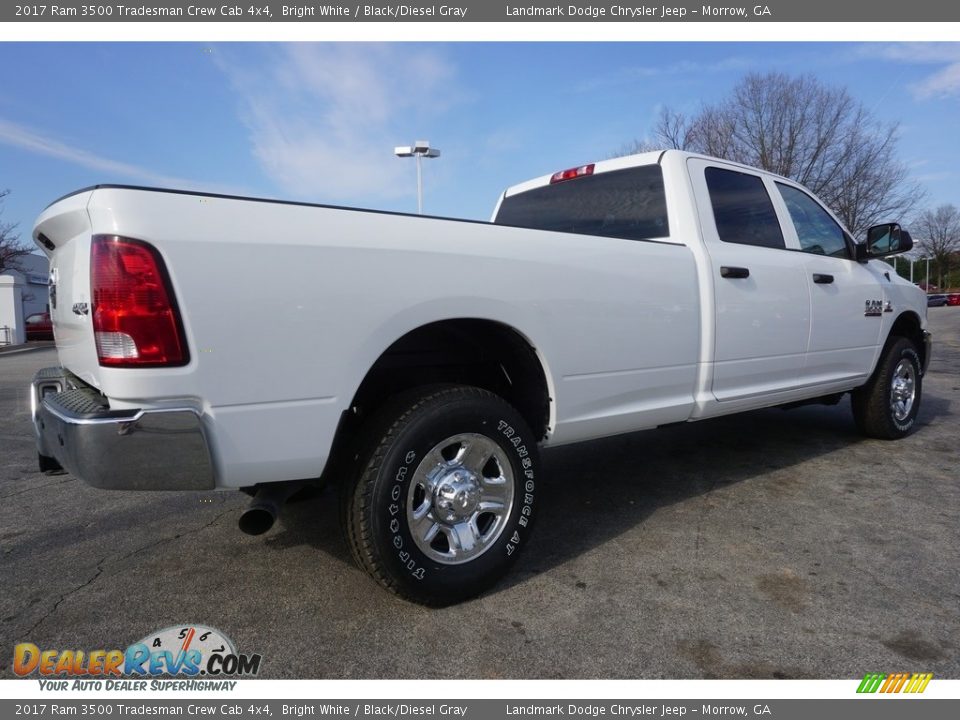 2017 Ram 3500 Tradesman Crew Cab 4x4 Bright White / Black/Diesel Gray Photo #3