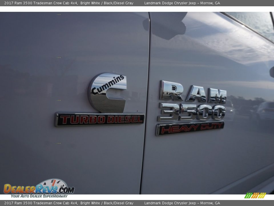 2017 Ram 3500 Tradesman Crew Cab 4x4 Bright White / Black/Diesel Gray Photo #6