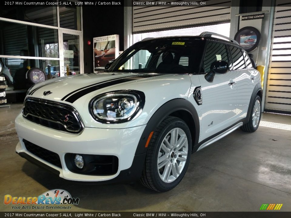 Front 3/4 View of 2017 Mini Countryman Cooper S ALL4 Photo #2
