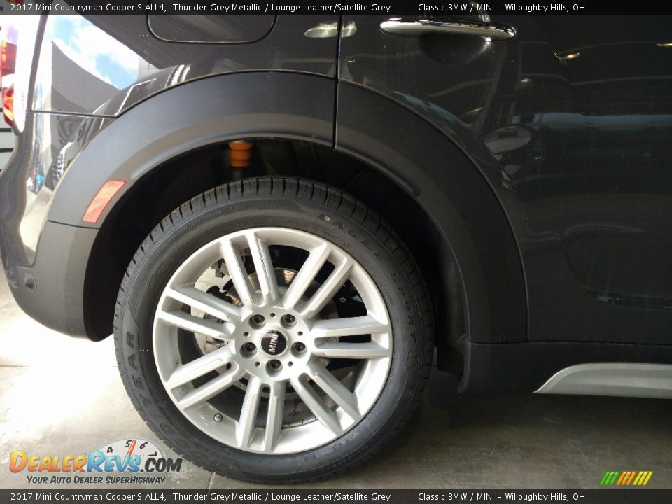 2017 Mini Countryman Cooper S ALL4 Wheel Photo #5