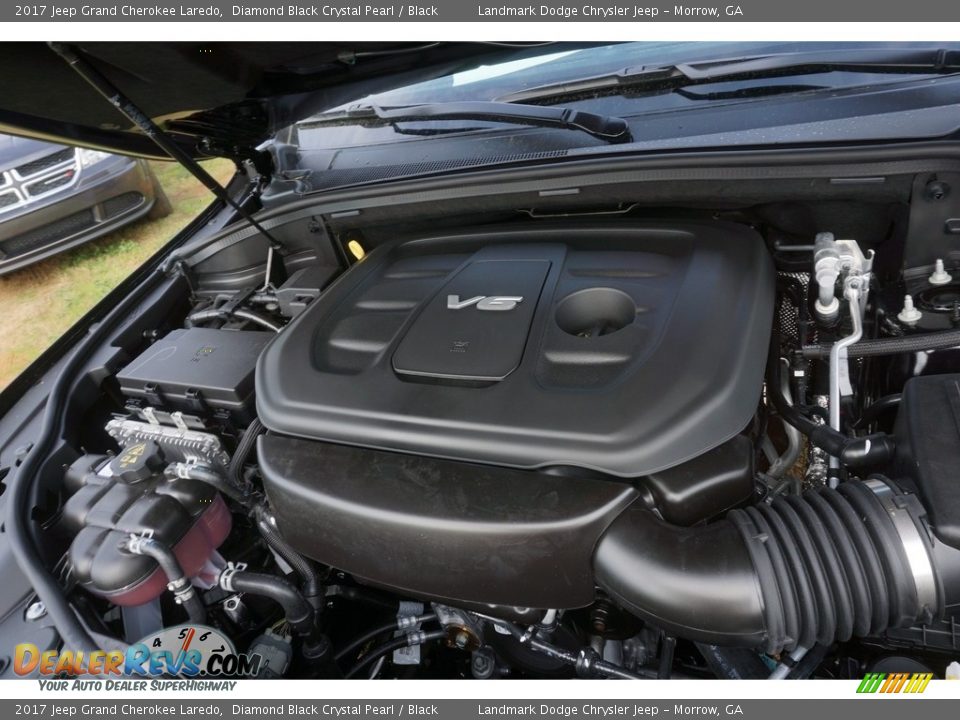 2017 Jeep Grand Cherokee Laredo Diamond Black Crystal Pearl / Black Photo #6