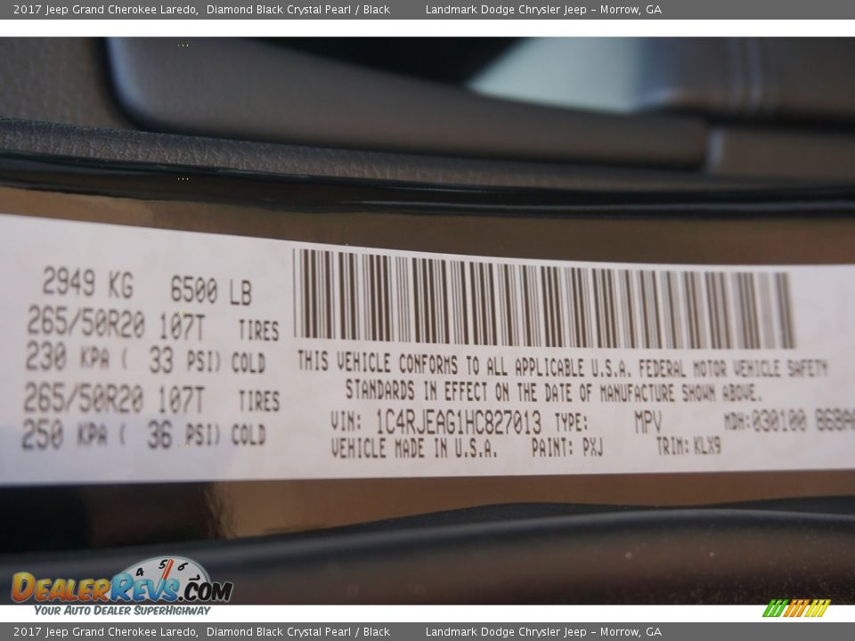 2017 Jeep Grand Cherokee Laredo Diamond Black Crystal Pearl / Black Photo #7