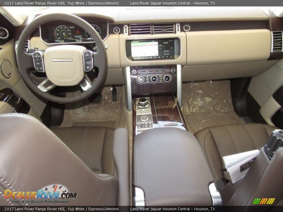 Dashboard of 2017 Land Rover Range Rover HSE Photo #4