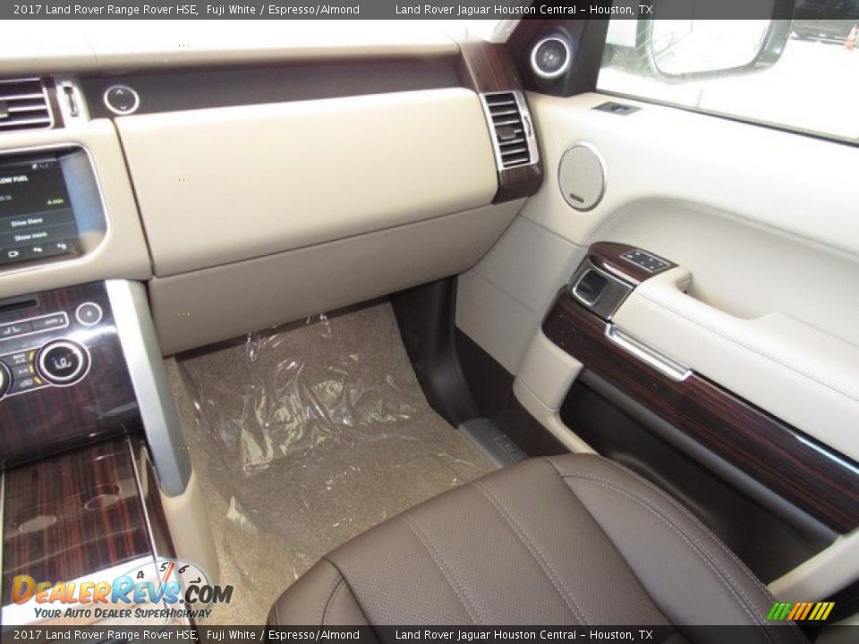 2017 Land Rover Range Rover HSE Fuji White / Espresso/Almond Photo #14