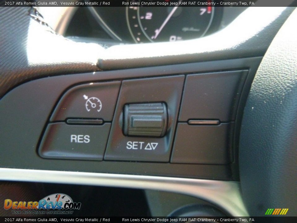 Controls of 2017 Alfa Romeo Giulia AWD Photo #28