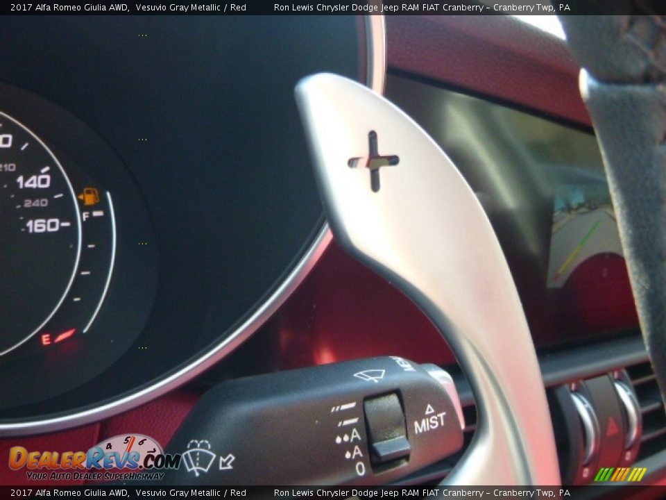 2017 Alfa Romeo Giulia AWD Shifter Photo #31