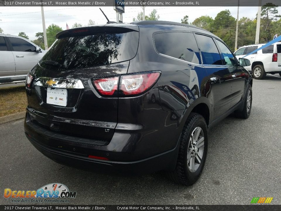 2017 Chevrolet Traverse LT Mosaic Black Metallic / Ebony Photo #5