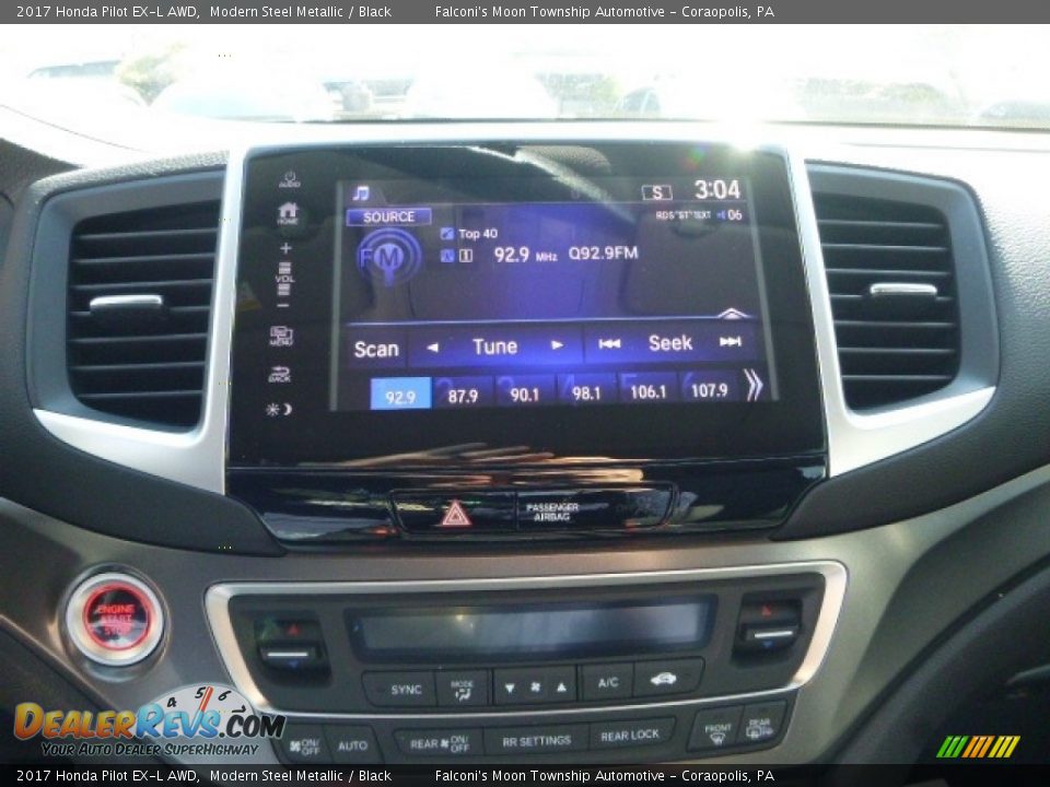 2017 Honda Pilot EX-L AWD Modern Steel Metallic / Black Photo #12