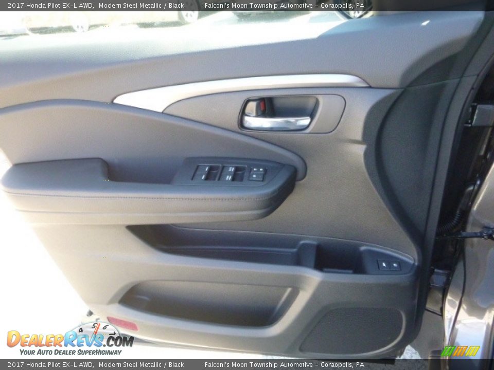 2017 Honda Pilot EX-L AWD Modern Steel Metallic / Black Photo #13
