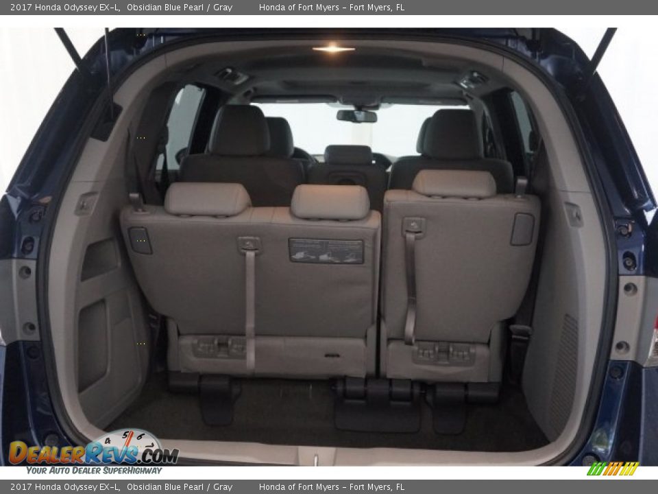 2017 Honda Odyssey EX-L Obsidian Blue Pearl / Gray Photo #20
