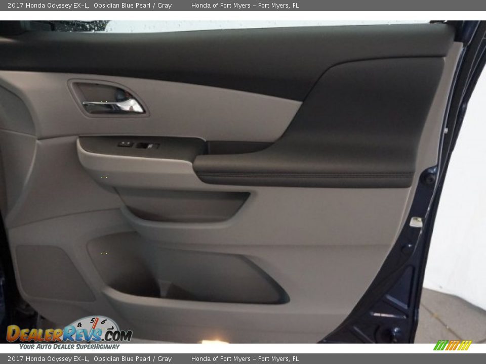 2017 Honda Odyssey EX-L Obsidian Blue Pearl / Gray Photo #21