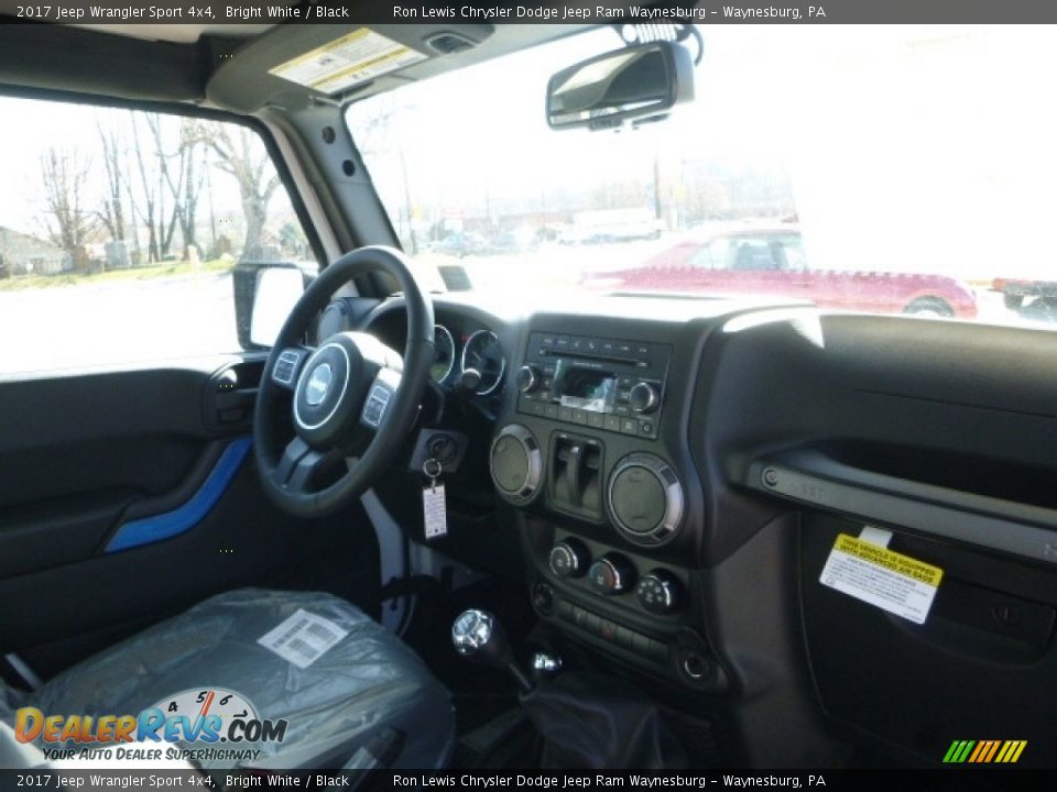 2017 Jeep Wrangler Sport 4x4 Bright White / Black Photo #11