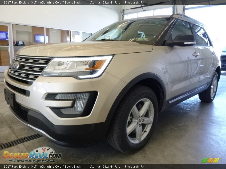 2017 Ford Explorer XLT 4WD White Gold / Ebony Black Photo #5