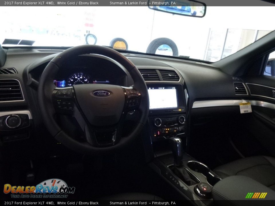 2017 Ford Explorer XLT 4WD White Gold / Ebony Black Photo #9