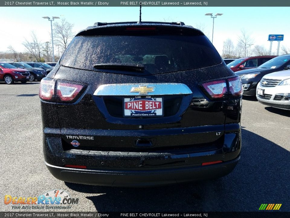 2017 Chevrolet Traverse LT Mosaic Black Metallic / Ebony Photo #5
