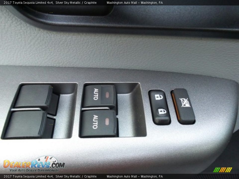 2017 Toyota Sequoia Limited 4x4 Silver Sky Metallic / Graphite Photo #17