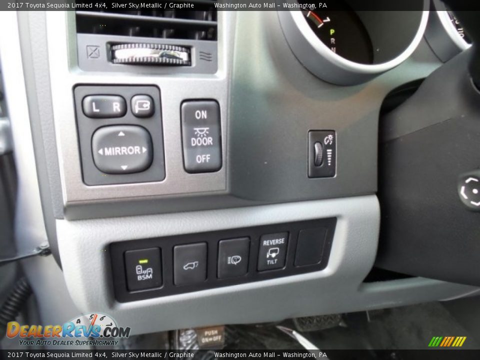 2017 Toyota Sequoia Limited 4x4 Silver Sky Metallic / Graphite Photo #20