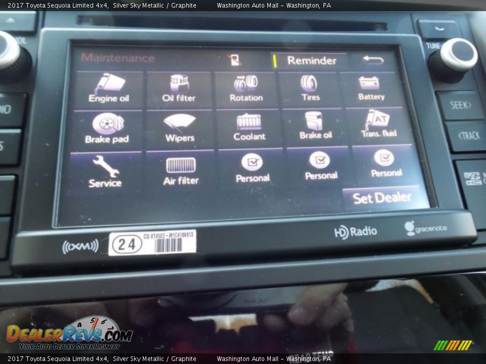 2017 Toyota Sequoia Limited 4x4 Silver Sky Metallic / Graphite Photo #30