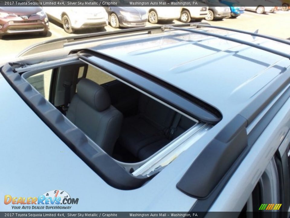 2017 Toyota Sequoia Limited 4x4 Silver Sky Metallic / Graphite Photo #34