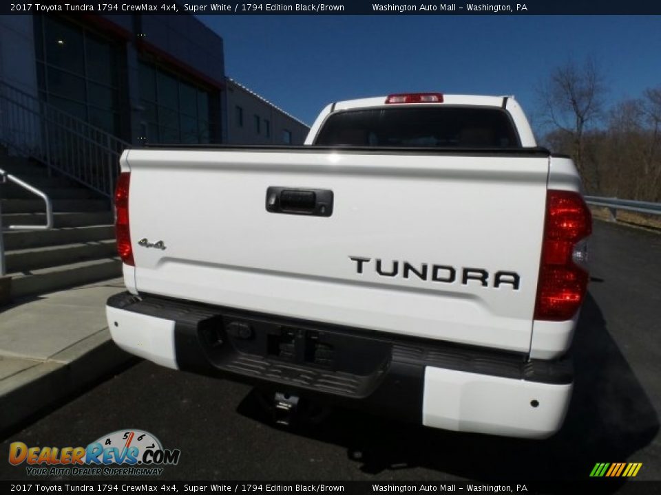 2017 Toyota Tundra 1794 CrewMax 4x4 Super White / 1794 Edition Black/Brown Photo #4