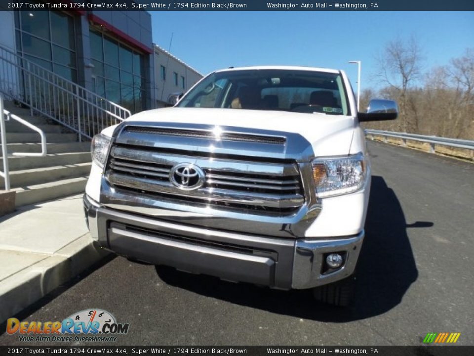 2017 Toyota Tundra 1794 CrewMax 4x4 Super White / 1794 Edition Black/Brown Photo #7