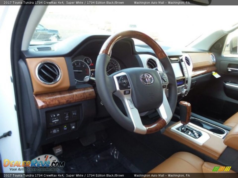 2017 Toyota Tundra 1794 CrewMax 4x4 Super White / 1794 Edition Black/Brown Photo #11