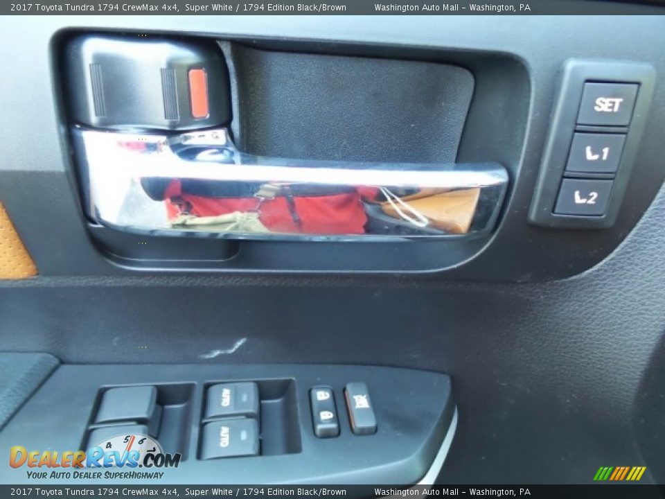 2017 Toyota Tundra 1794 CrewMax 4x4 Super White / 1794 Edition Black/Brown Photo #16