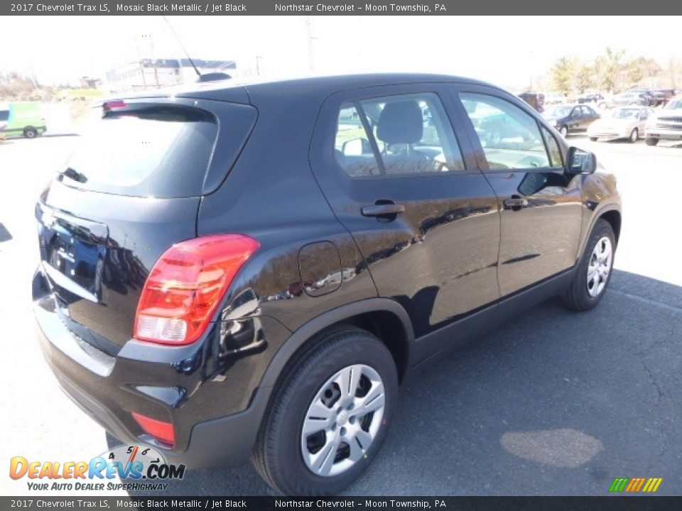 2017 Chevrolet Trax LS Mosaic Black Metallic / Jet Black Photo #5