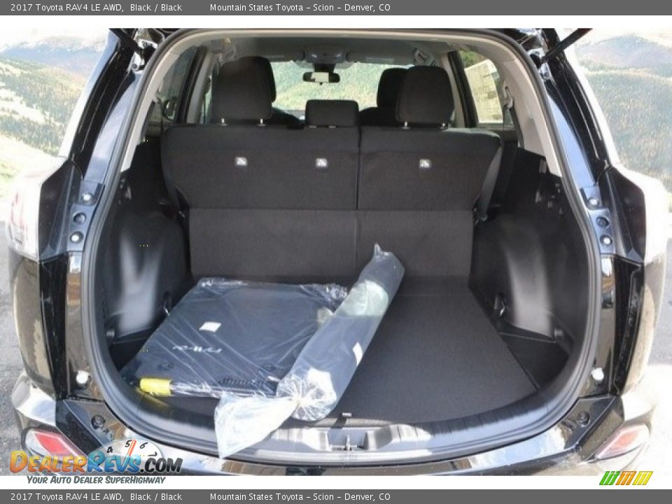 2017 Toyota RAV4 LE AWD Black / Black Photo #8