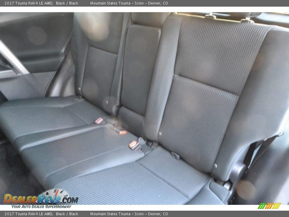 2017 Toyota RAV4 LE AWD Black / Black Photo #7