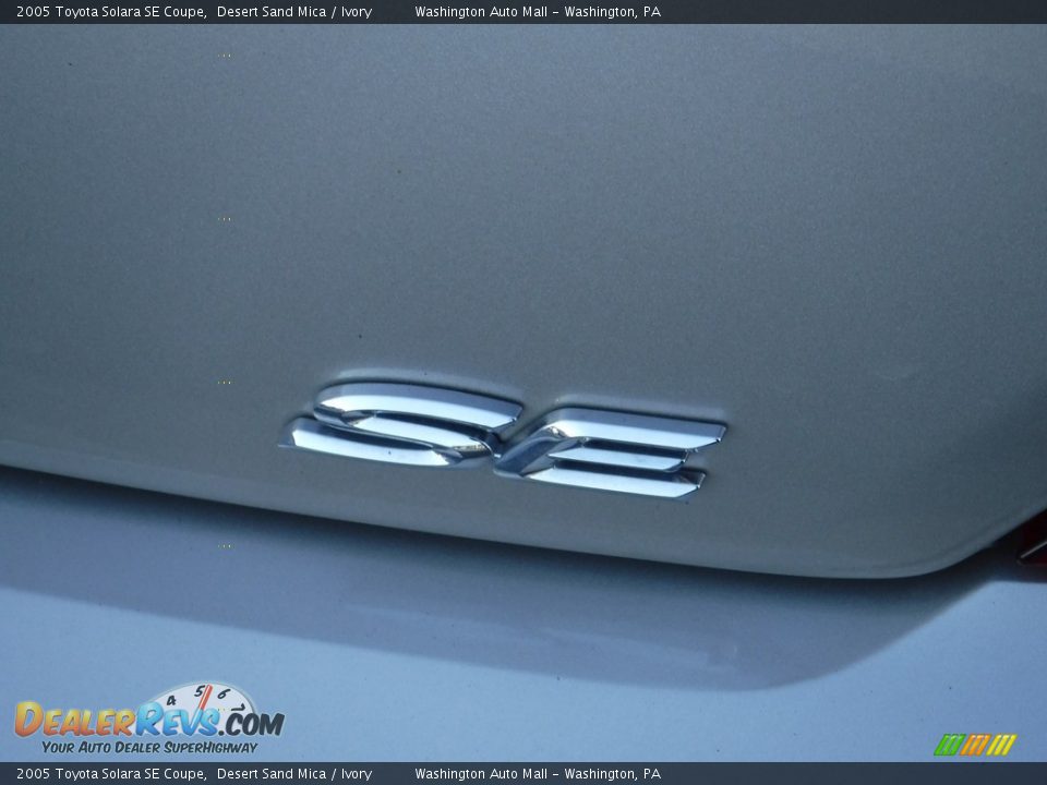 2005 Toyota Solara SE Coupe Desert Sand Mica / Ivory Photo #10