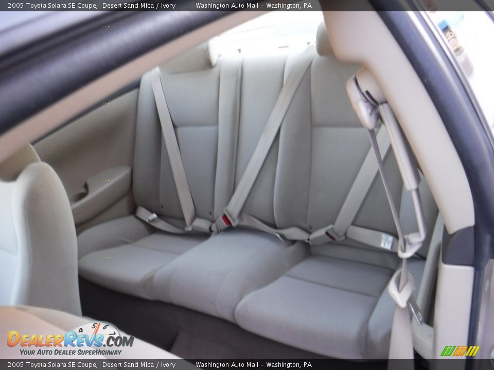 2005 Toyota Solara SE Coupe Desert Sand Mica / Ivory Photo #21