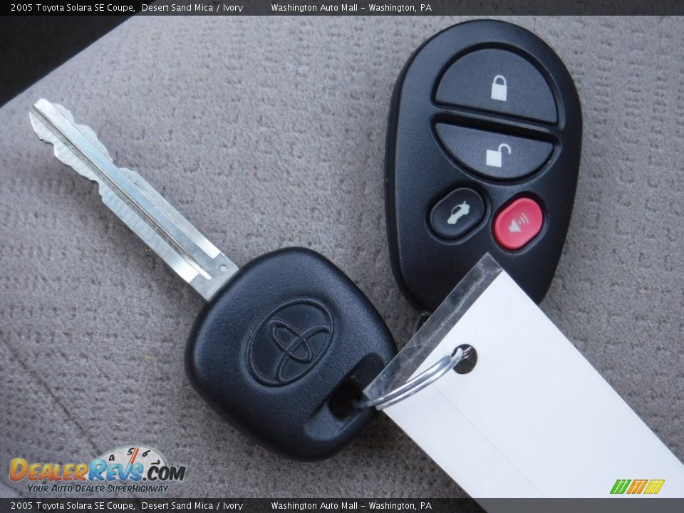 2005 Toyota Solara SE Coupe Desert Sand Mica / Ivory Photo #23