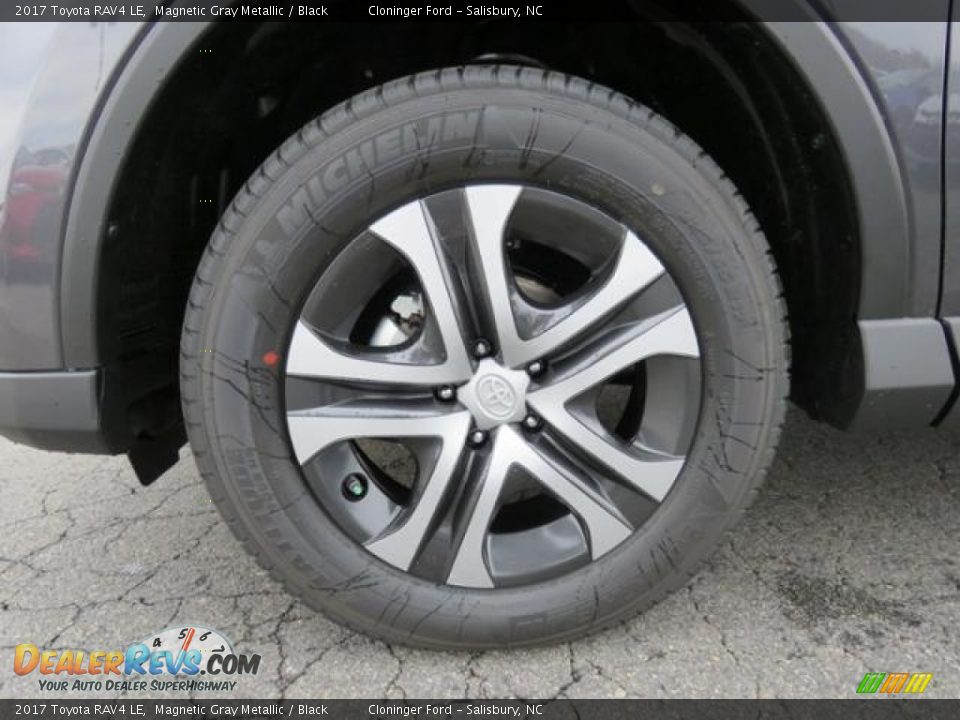2017 Toyota RAV4 LE Magnetic Gray Metallic / Black Photo #4