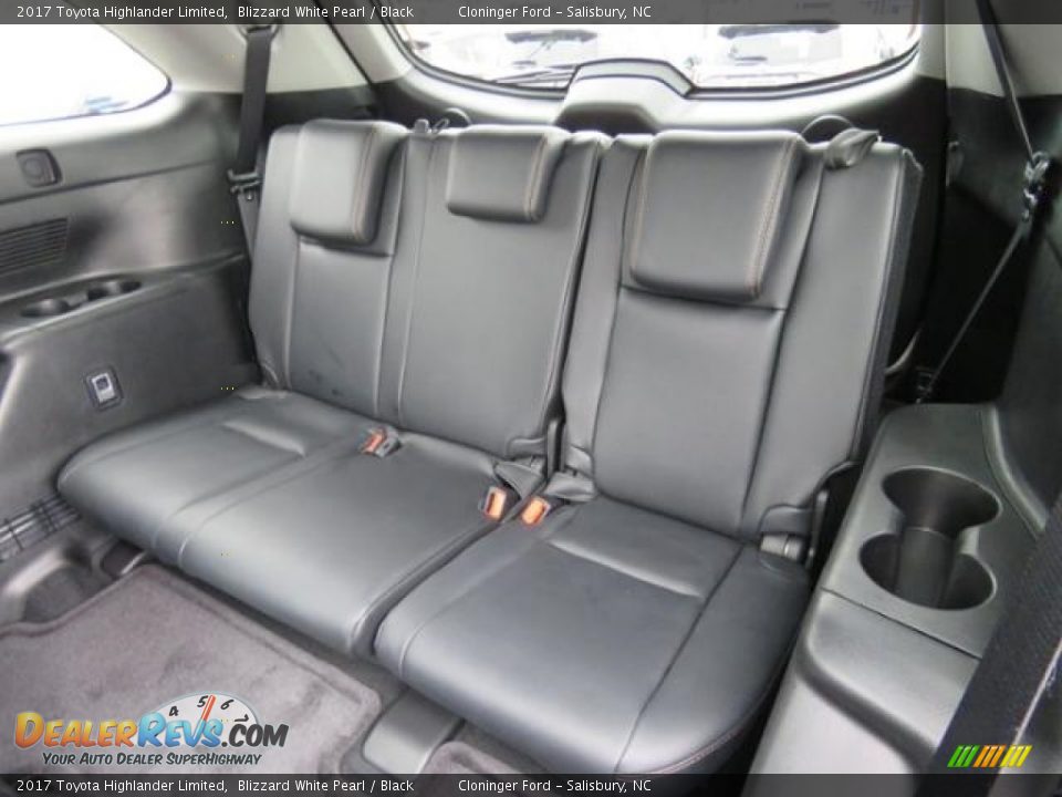 2017 Toyota Highlander Limited Blizzard White Pearl / Black Photo #6