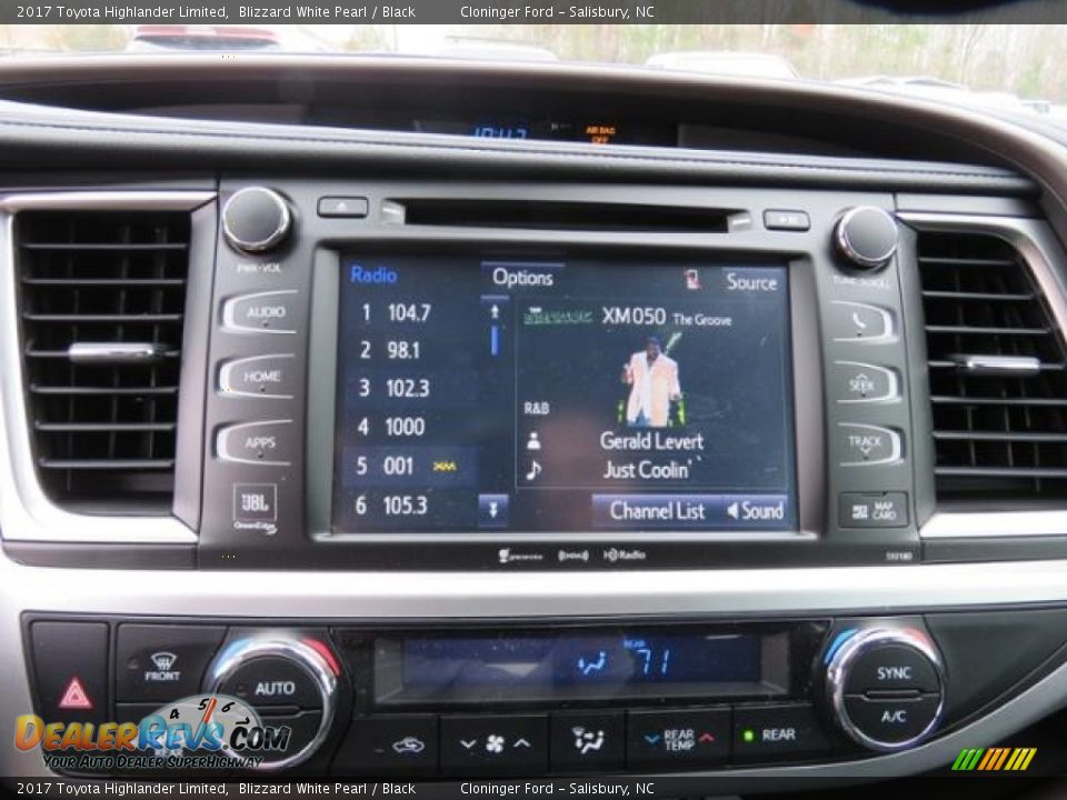 2017 Toyota Highlander Limited Blizzard White Pearl / Black Photo #18