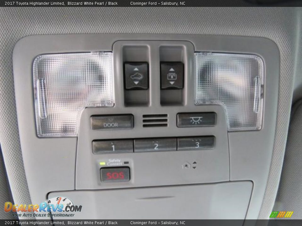 2017 Toyota Highlander Limited Blizzard White Pearl / Black Photo #25