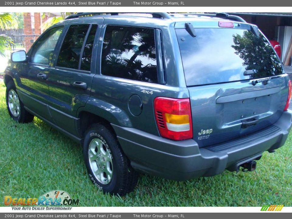 2001 Jeep Grand Cherokee Laredo 4x4 Steel Blue Pearl / Taupe Photo #21